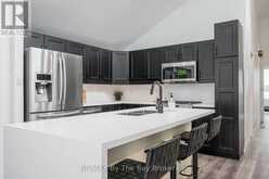 10 BIRCHWOOD TRAIL | Wasaga Beach Ontario | Slide Image Ten
