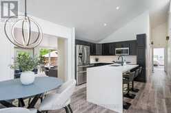 10 BIRCHWOOD TRAIL | Wasaga Beach Ontario | Slide Image Nine