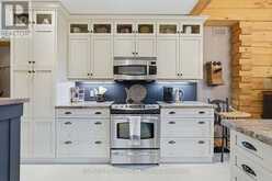 200 RIVERSIDE DRIVE | Kearney Ontario | Slide Image Ten