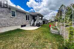 855 17TH STREET | Hanover Ontario | Slide Image Twenty-four