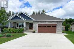 855 17TH STREET | Hanover Ontario | Slide Image Two
