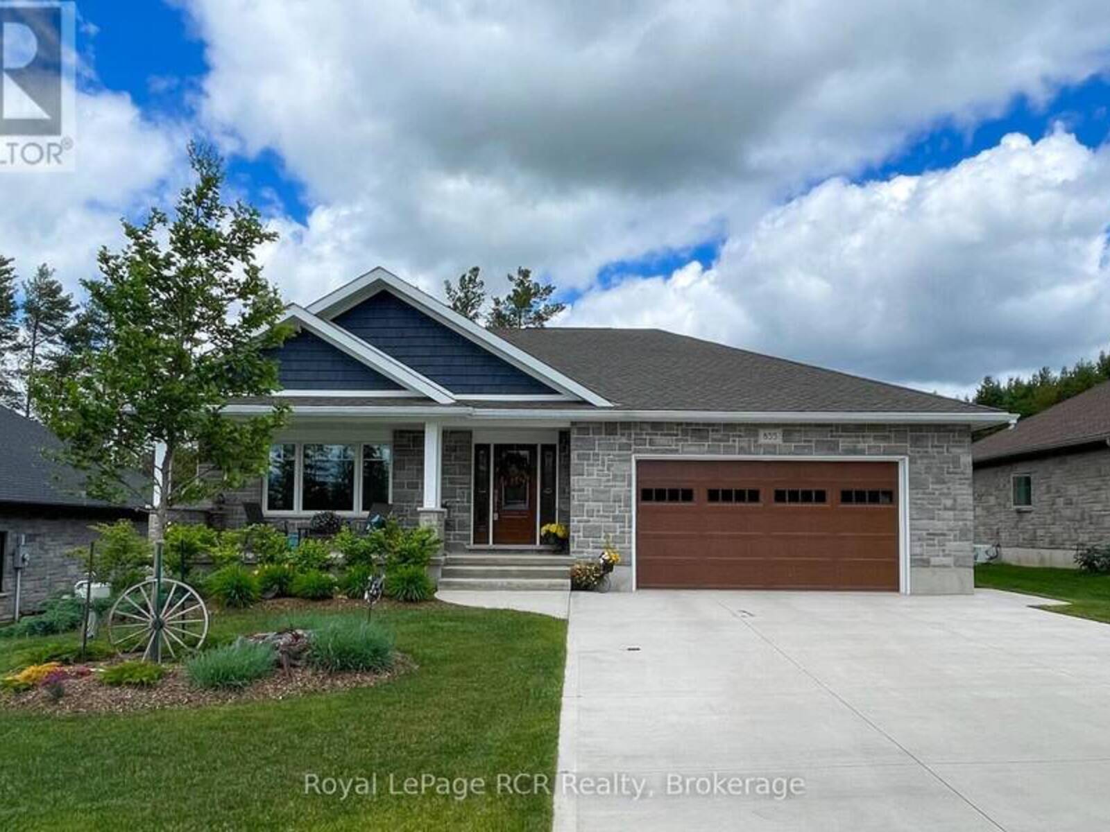 855 17TH STREET, Hanover, Ontario N4N 3B8