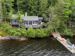 3228 TWELVE MILE BAY ROAD MacTier Ontario, P0C 1H0