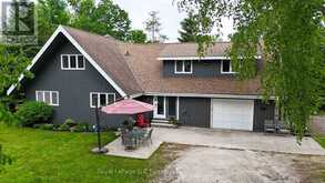 471 ECKFORD AVENUE | Southampton Ontario | Slide Image Eight