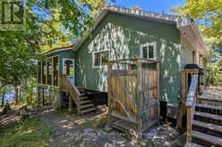 700 ISLAND 980 / DEER ISLAND | Honey Harbour Ontario | Slide Image Forty-eight