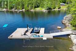 700 ISLAND 980 / DEER ISLAND | Honey Harbour Ontario | Slide Image Two