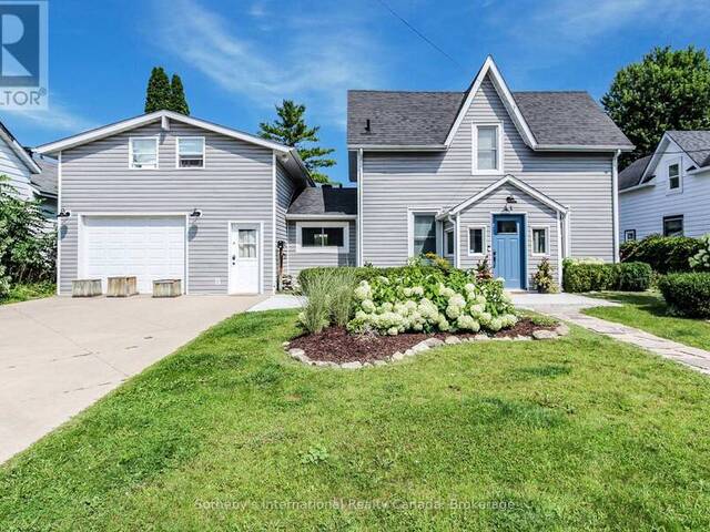 41 MARKET STREET Collingwood Ontario, L9Y 3M5 - 4 Bedrooms Home For Sale