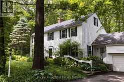 74 WOODLAND DRIVE | Bracebridge Ontario | Slide Image Ten
