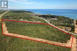 8859 BEACHWOOD ROAD | Wasaga Beach Ontario | Slide Image Eight