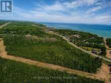 8859 BEACHWOOD ROAD | Wasaga Beach Ontario | Slide Image Nine