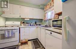 23 GALT ROAD | Stratford Ontario | Slide Image Thirteen