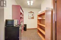 23 GALT ROAD | Stratford Ontario | Slide Image Fifteen