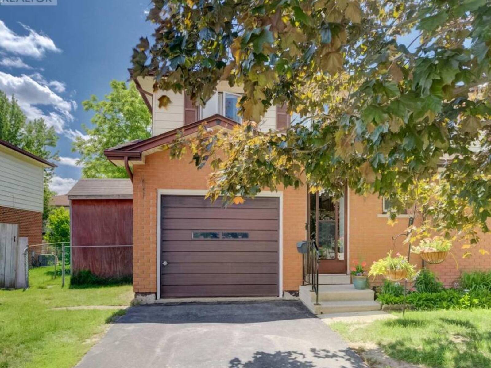 23 GALT ROAD, Stratford, Ontario N5A 7J1