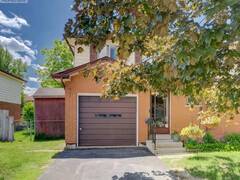23 GALT ROAD Stratford Ontario, N5A 7J1