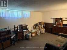 37 SPRUCE DRIVE S | Huntsville Ontario | Slide Image Thirty