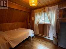 1038 BROKEN PADDLE ROAD | Haliburton Ontario | Slide Image Nineteen