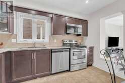 41 SAMUEL DRIVE | Guelph Ontario | Slide Image Ten