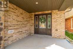 41 SAMUEL DRIVE | Guelph Ontario | Slide Image Three