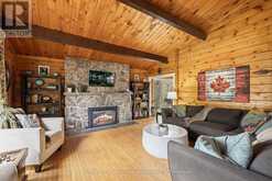 11 BRENDA AVENUE | Parry Sound Ontario | Slide Image Three