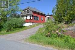 945 RIVERSIDE DRIVE | Parry Sound Ontario | Slide Image Two