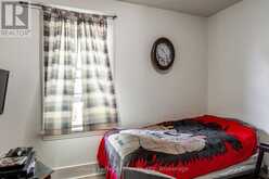 42 HOME STREET | Stratford Ontario | Slide Image Nine