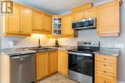 9 BOYD CRESCENT | Oro-Medonte Ontario | Slide Image Six