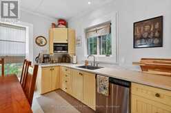 4 SPRUCE STREET E | Baysville Ontario | Slide Image Nine