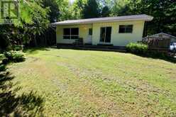 42 WARNER BAY ROAD | Tobermory Ontario | Slide Image Two