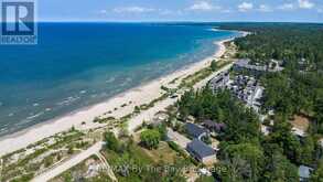 54 HOMEWOOD AVENUE | Wasaga Beach Ontario | Slide Image Thirty-four