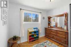 958 MONTREAL STREET | Midland Ontario | Slide Image Nineteen