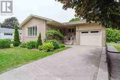 579 PEIRSON AVENUE | Port Elgin Ontario | Slide Image Three