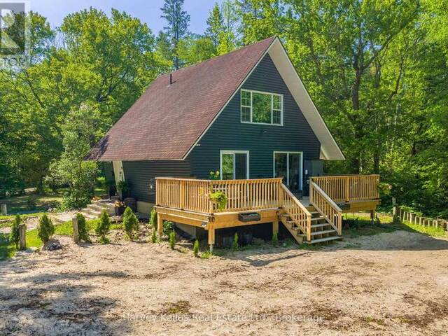66 ROBERT ROAD E Huntsville Ontario, P1H 2J4 - 3 Bedrooms Waterfront Home For sale