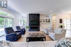95 SPRUCE STREET | Tiny Ontario | Slide Image Fourteen
