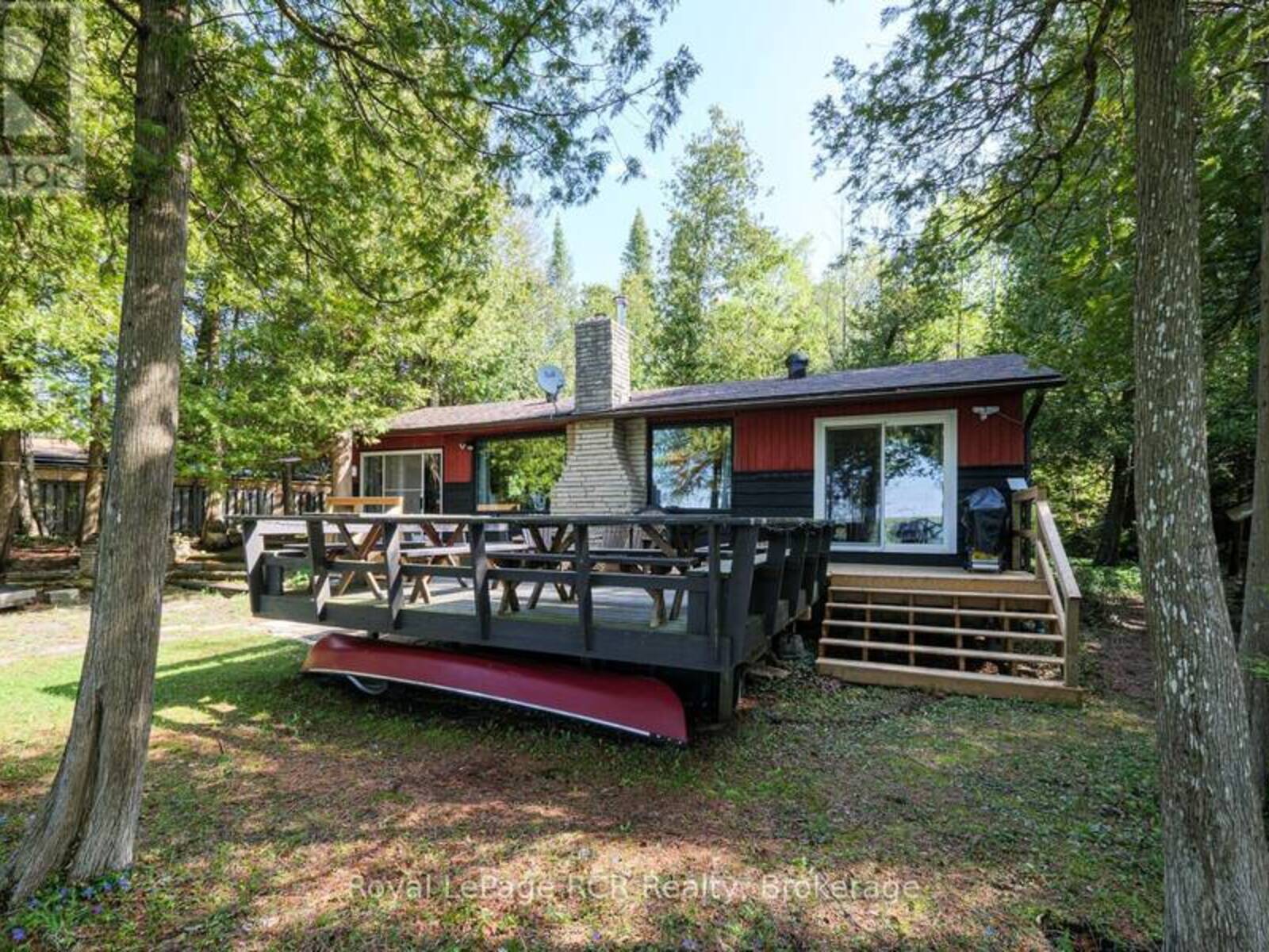 90 BERFORD PARK ROAD, Georgian Bluffs, Ontario N0H 2T0