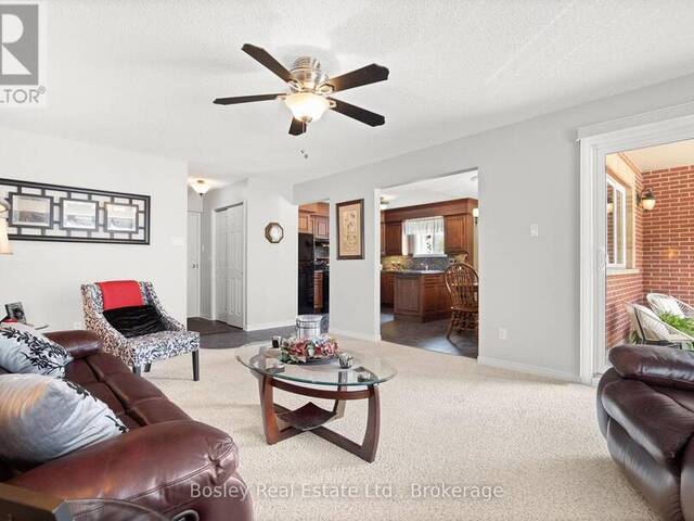 203 - 440 DURHAM STREET W Mount Forest Ontario, N0G 2L1 - 2 Bedrooms Condo For Sale