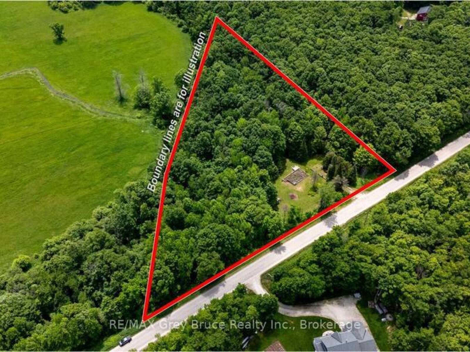 108 COVENEY'S ROAD, Georgian Bluffs, Ontario N0H 2T0