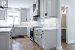 206 ORR STREET | Stratford Ontario | Slide Image Eight