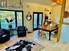 5600 KAHSHE LAKE | Gravenhurst Ontario | Slide Image Nineteen