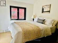 5600 KAHSHE LAKE | Gravenhurst Ontario | Slide Image Thirty-two