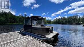 5600 KAHSHE LAKE | Gravenhurst Ontario | Slide Image Forty-one