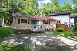 48 MCARTHUR DRIVE | Penetanguishene Ontario | Slide Image Two