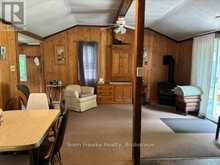 48 MCARTHUR DRIVE | Penetanguishene Ontario | Slide Image Four