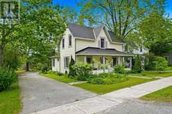 35 WILLIAM STREET | Parry Sound Ontario | Slide Image Four