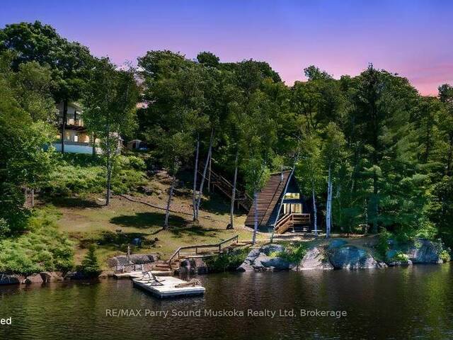 40 BEAVER TRAIL McDougall Ontario, P2A 2W7 - 3 Bedrooms Waterfront Home For sale