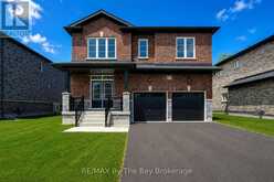 18 AMBER DRIVE | Wasaga Beach Ontario | Slide Image One