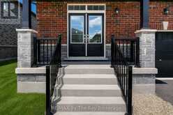 18 AMBER DRIVE | Wasaga Beach Ontario | Slide Image Two