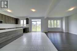 18 AMBER DRIVE | Wasaga Beach Ontario | Slide Image Eight