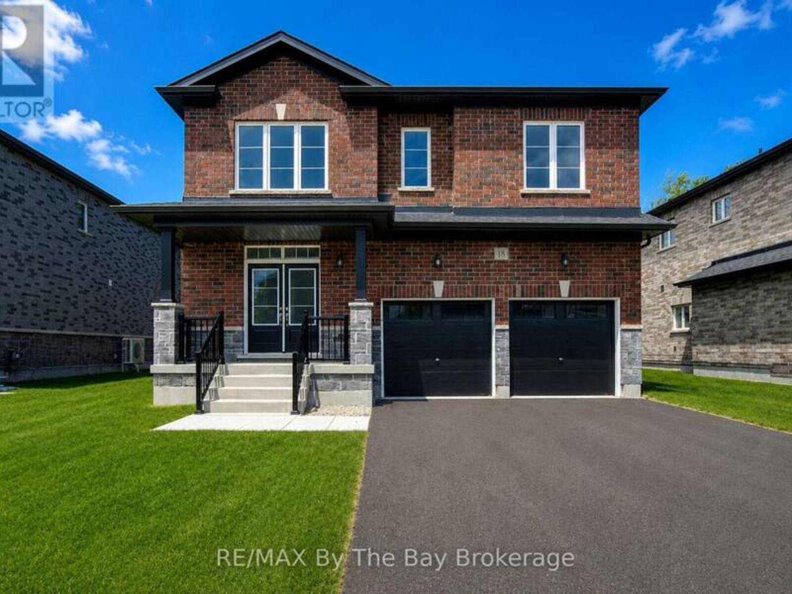 18 AMBER DRIVE, Wasaga Beach, Ontario L9Z 0R9