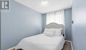 98 ROXTON ROAD | Oakville Ontario | Slide Image Seventeen