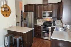 40 WINNIFRED AVENUE E | Parry Sound Ontario | Slide Image Eight